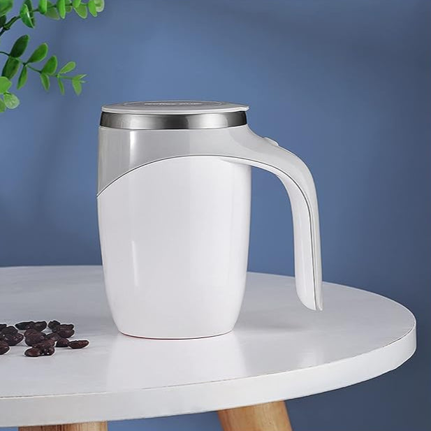 Self-stirring Magnetic Mug