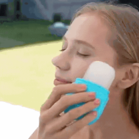 Facial Ice Roller